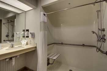 Hampton Inn & Suites Aurora