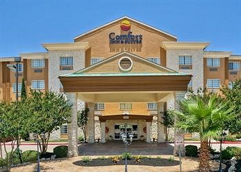 Comfort Inn & Suites Texas Hill Country
