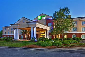 Holiday Inn Express & Suites I-16