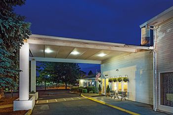 Quality Inn & Suites