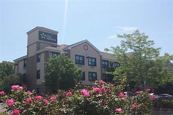 Extended Stay America - Detroit - Metropolitan Airport
