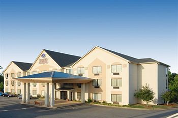 Comfort Suites