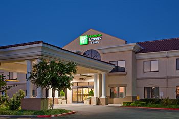 Holiday Inn Express & Suites Santa Clarita