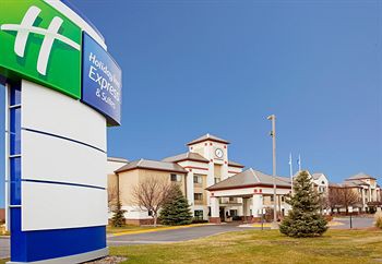 Holiday Inn Express & Suites (Golden Valley)