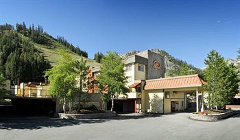 Red Wolf Lodge At Squaw Valley