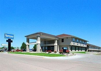 Econo Lodge Inn & Suites