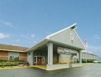 Ramada by Wyndham Williamsburg and Wasserbahn Waterpark