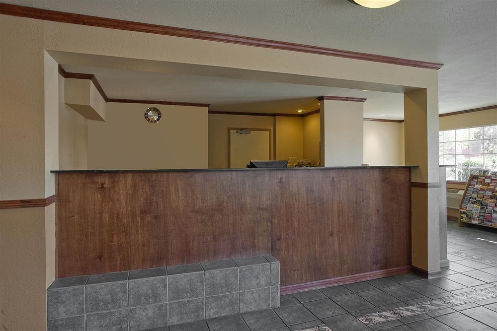 Americas Best Value Inn & Suites-Petaluma