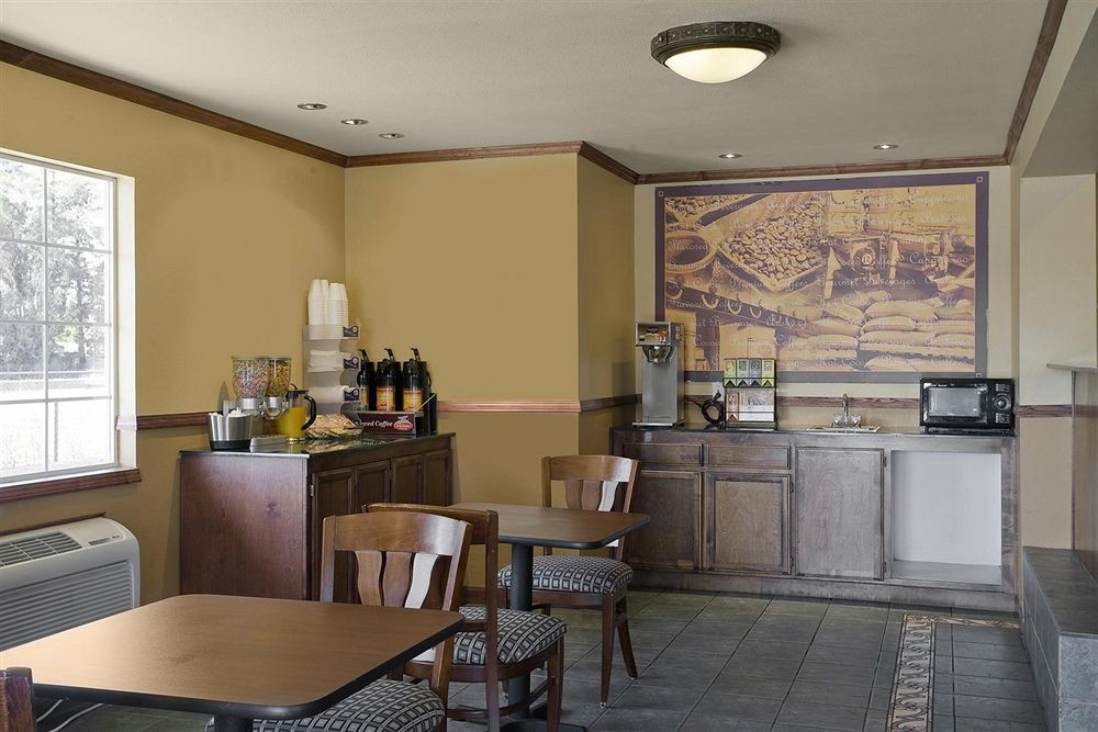 Americas Best Value Inn & Suites-Petaluma