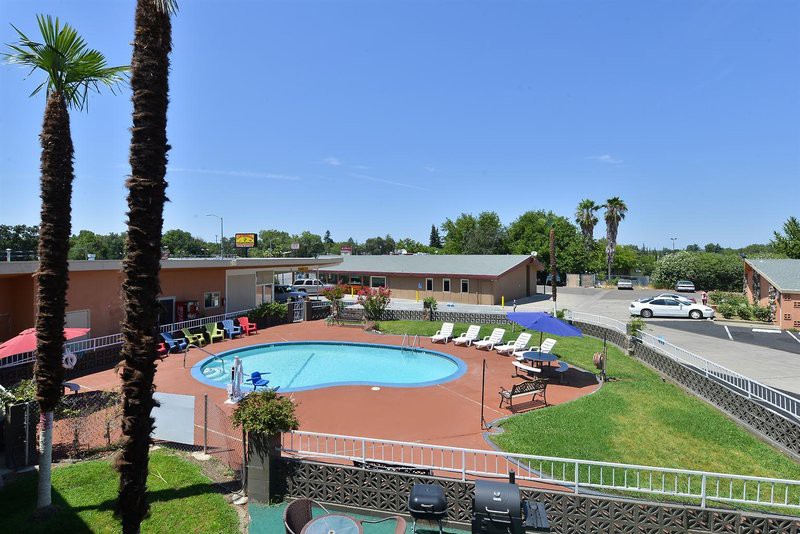 M Star Hotel Red Bluff