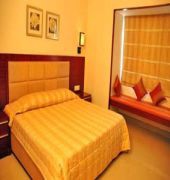 Hotel Queensway Park