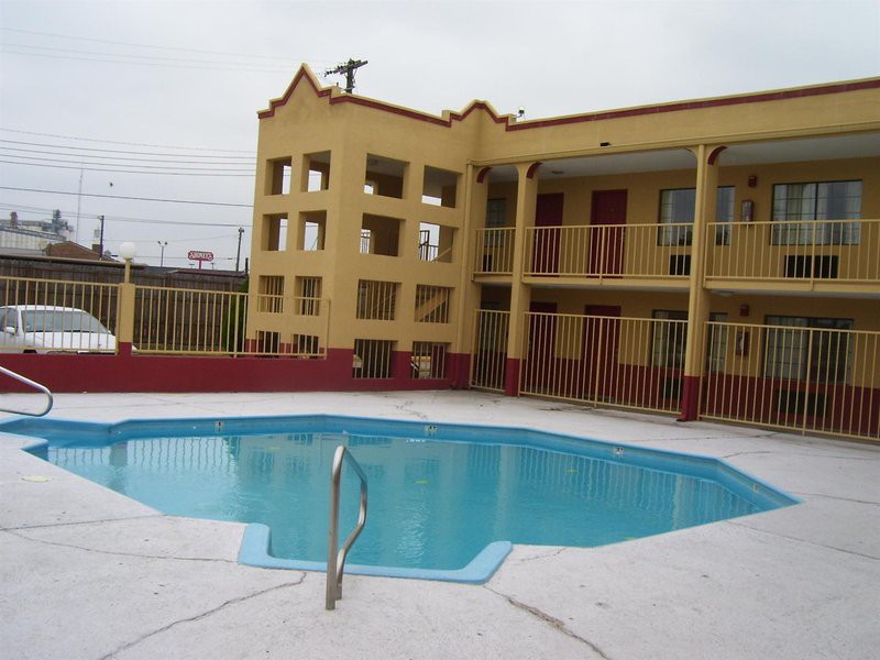 Americas Best Value Inn & Suites