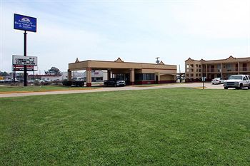 Americas Best Value Inn & Suites