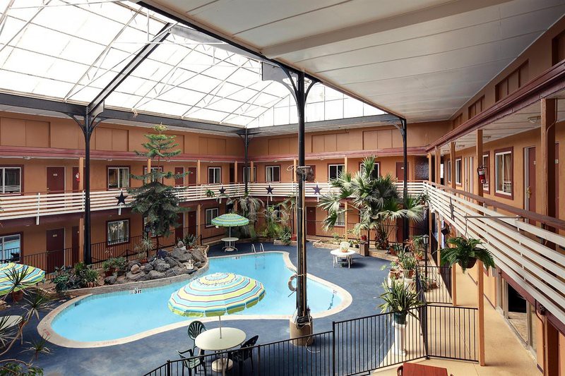Americas Best Value Inn - Arlington/Dallas