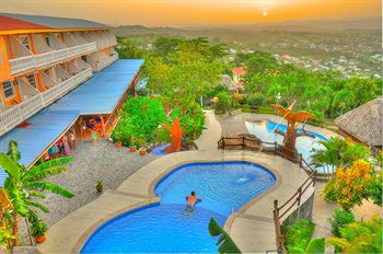 Cahal Pech Village Resort