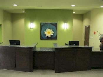 Best Western Plus Carrizo Springs Inn & Suites
