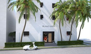 Blanc Kara