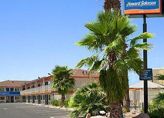 Howard Johnson on East Tropicana, Las Vegas Near The Strip