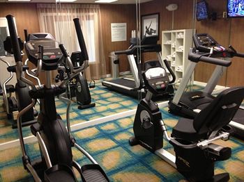 Holiday Inn Express & Suites Harrisburg