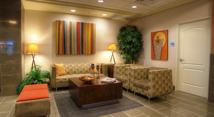 Holiday Inn Express Hotel & Suites Phoenix North Scottsdale