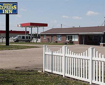 Hastings Express Inn