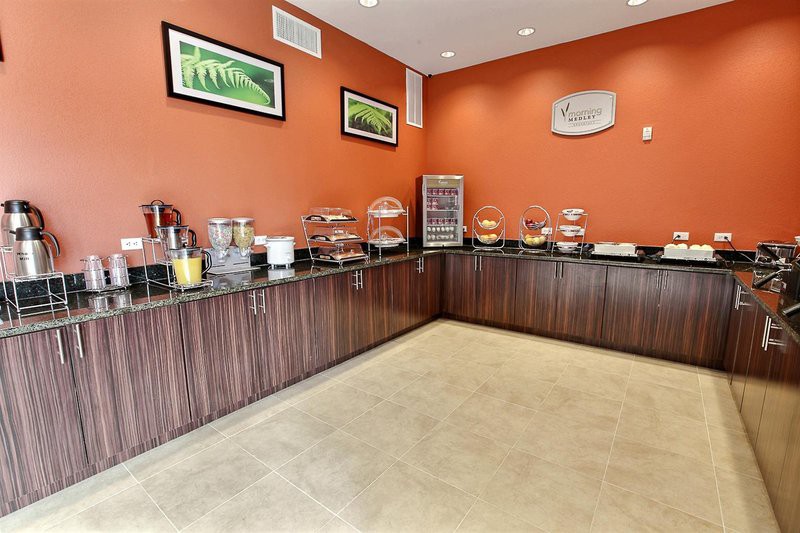Sleep Inn & Suites Hennessey