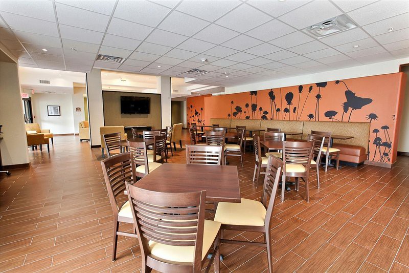 Sleep Inn & Suites Hennessey
