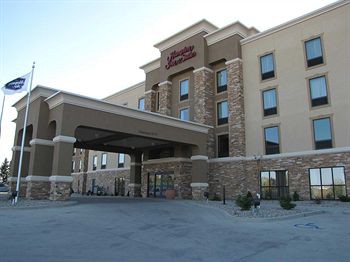 Hampton Inn & Suites Jamestown, ND