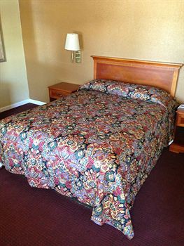Sundial Lodge