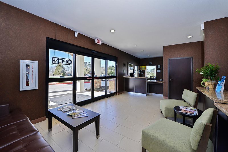 Americas Best Value Inn & Suites