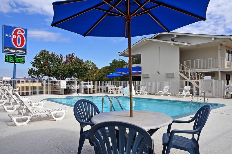 Motel 6 Montgomery