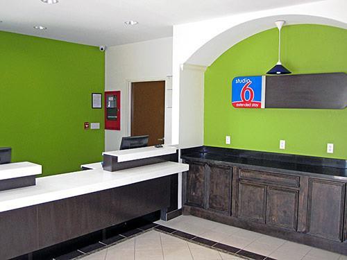 Studio 6 Orange, TX