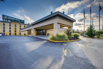 La Quinta Inn & Suites Baltimore South Glen Burnie