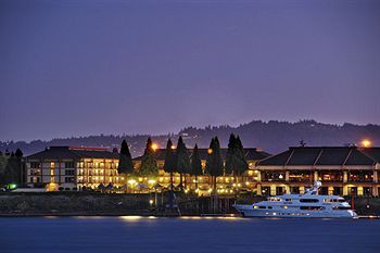 Red Lion Hotel on the River - Jantzen Beach