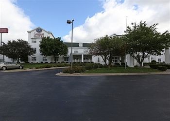 Comfort Suites Appleton Airport