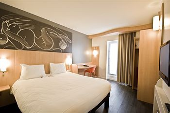 Hotel ibis Paris Père Lachaise