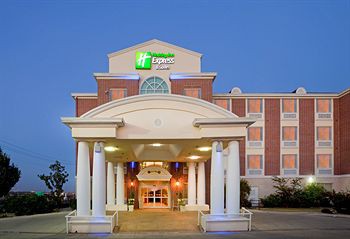 Holiday Inn Express & Suites Lake Worth Nw Loop 820