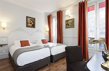 Hôtel De La Porte Dorée