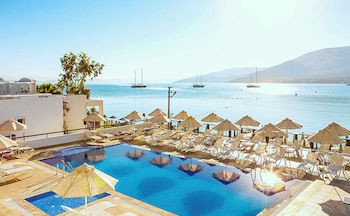 Sina Hotel Torba Beach Bodrum