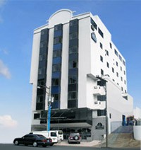 Hotel La Cresta Inn