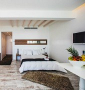 The Ciao Stelio Deluxe Hotel