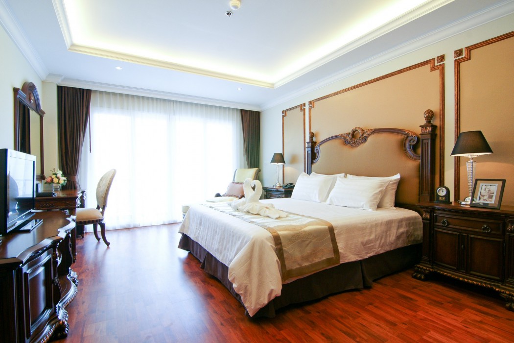 Miracle Suites