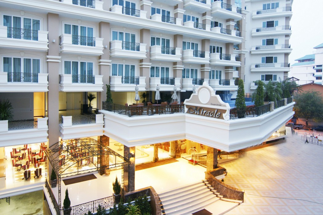 Miracle Suites