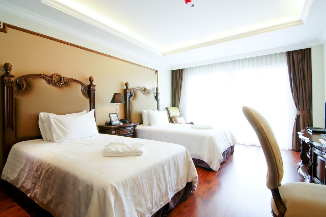 Miracle Suites