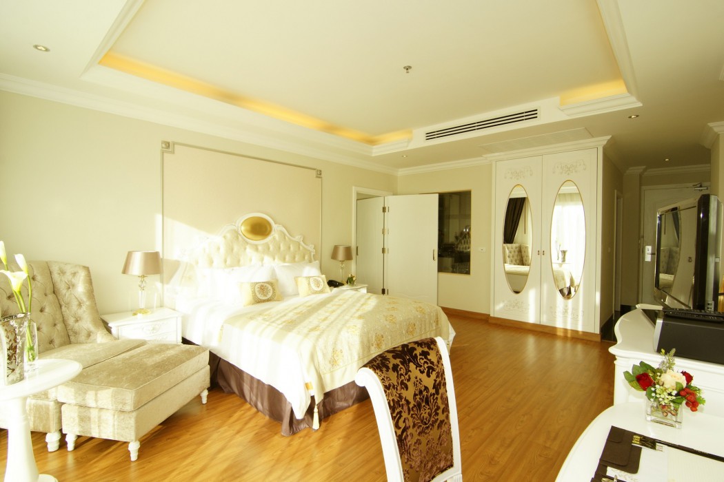 Miracle Suites