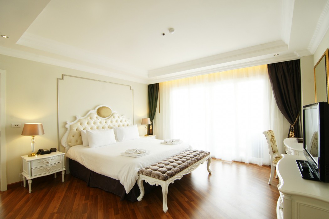 Miracle Suites