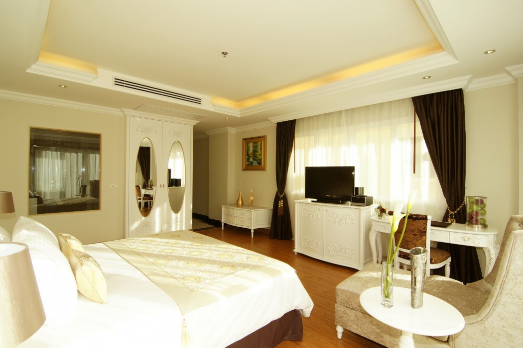 Miracle Suites