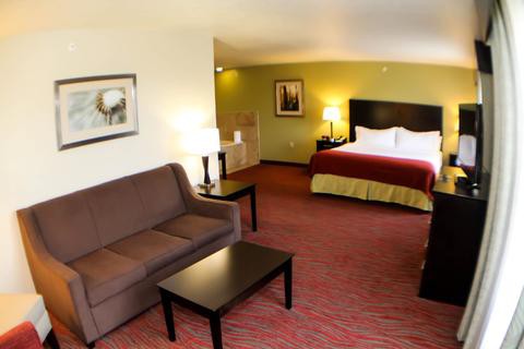 Holiday Inn Express & Suites Carmel North - Westfield