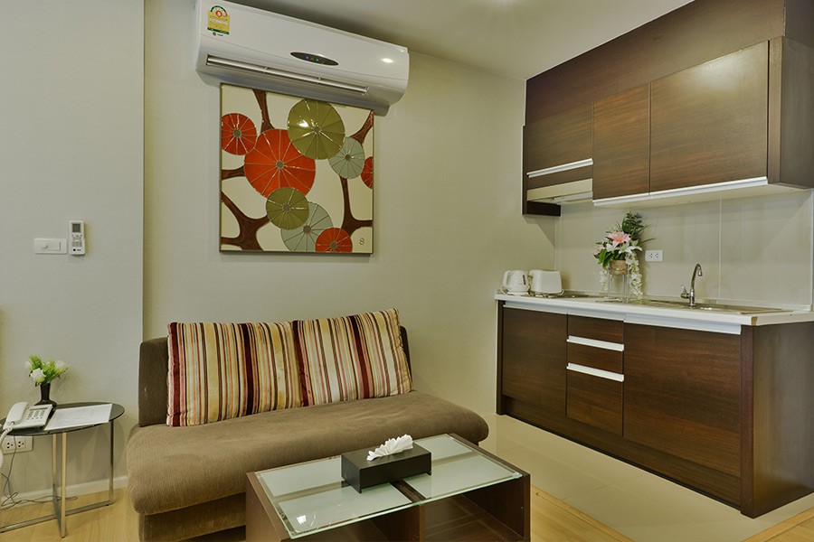 iCheck inn Skyy Residence