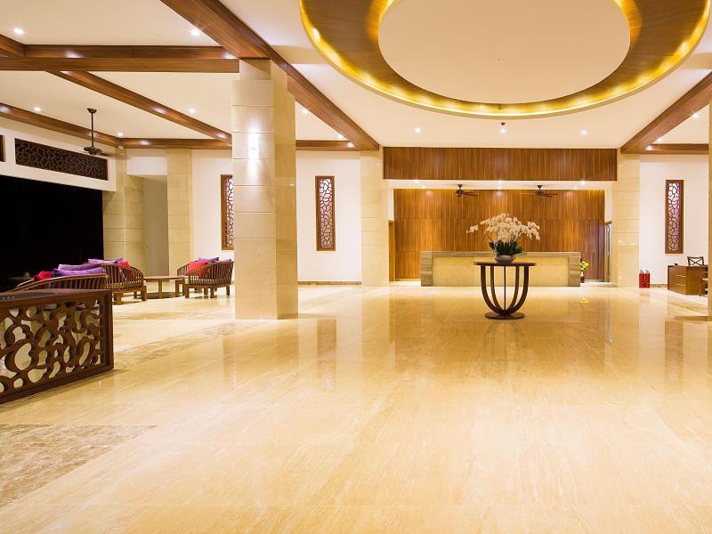Cam Ranh Riviera Beach Resort & Spa